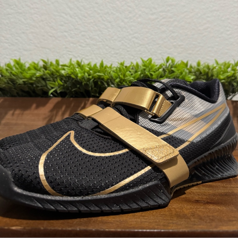 Nike Romaleos 4 Weightlifting Squat Shoes Black Gold CD3463-001 Men’s Size 13 - Picture 6 of 11